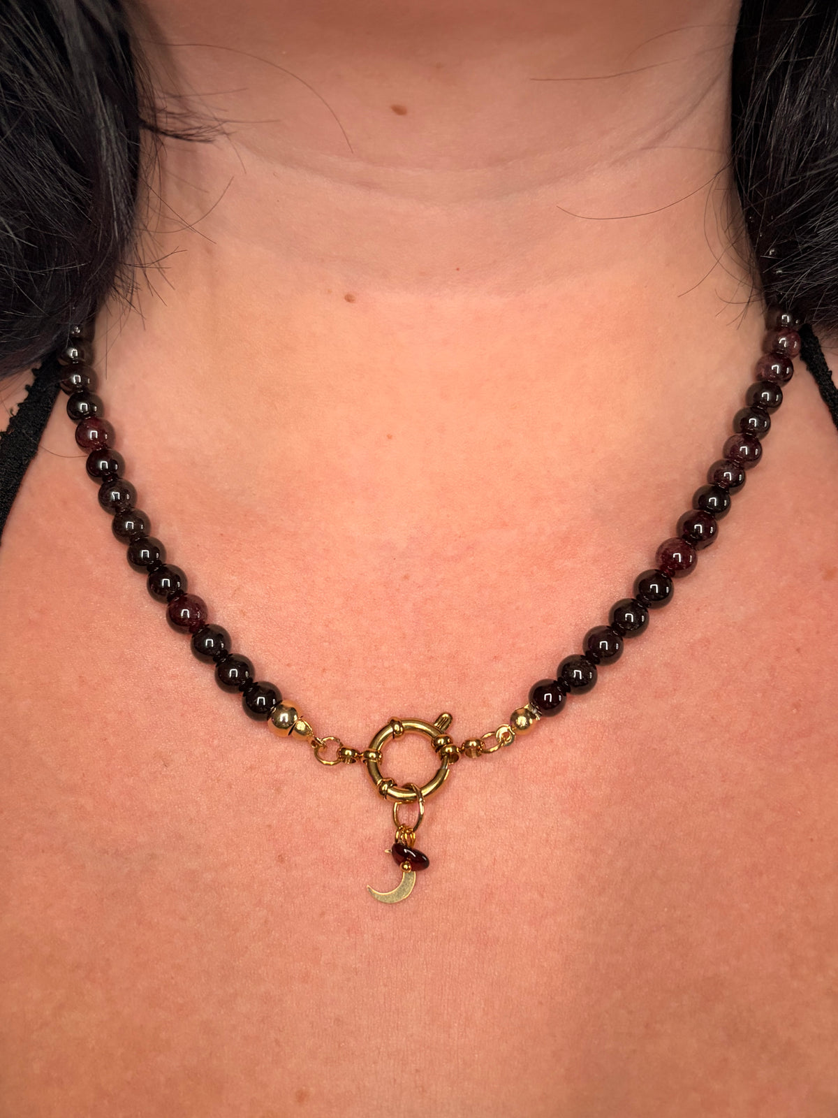 Collier Nuit Écarlate