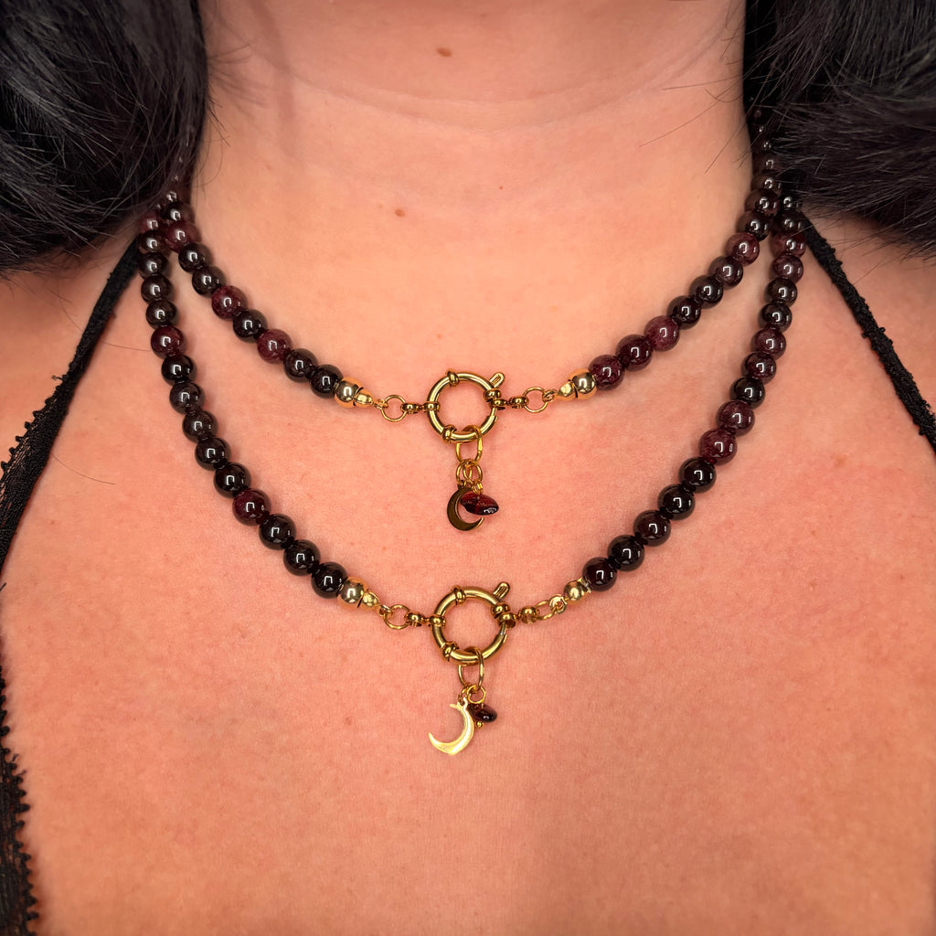 Collier Nuit Écarlate